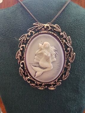 Vintage Cameo Brooch/pendant